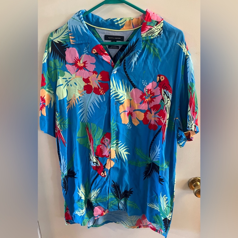 Tommy Hilfiger Blue and Red Casual Button Down Shirt